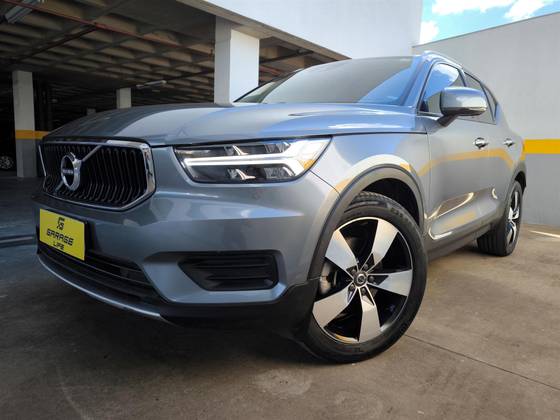 VOLVO XC40 2.0 T5 GASOLINA MOMENTUM AWD GEARTRONIC